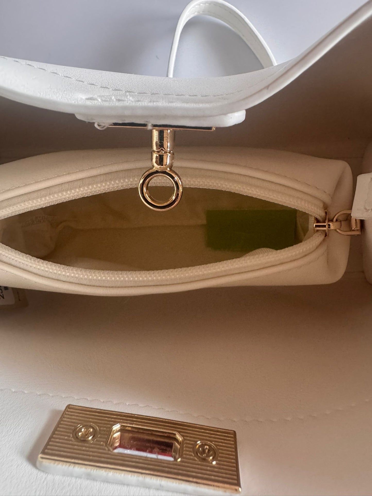 Abendtasche - Weiss (Abend Taschen VC2049)
