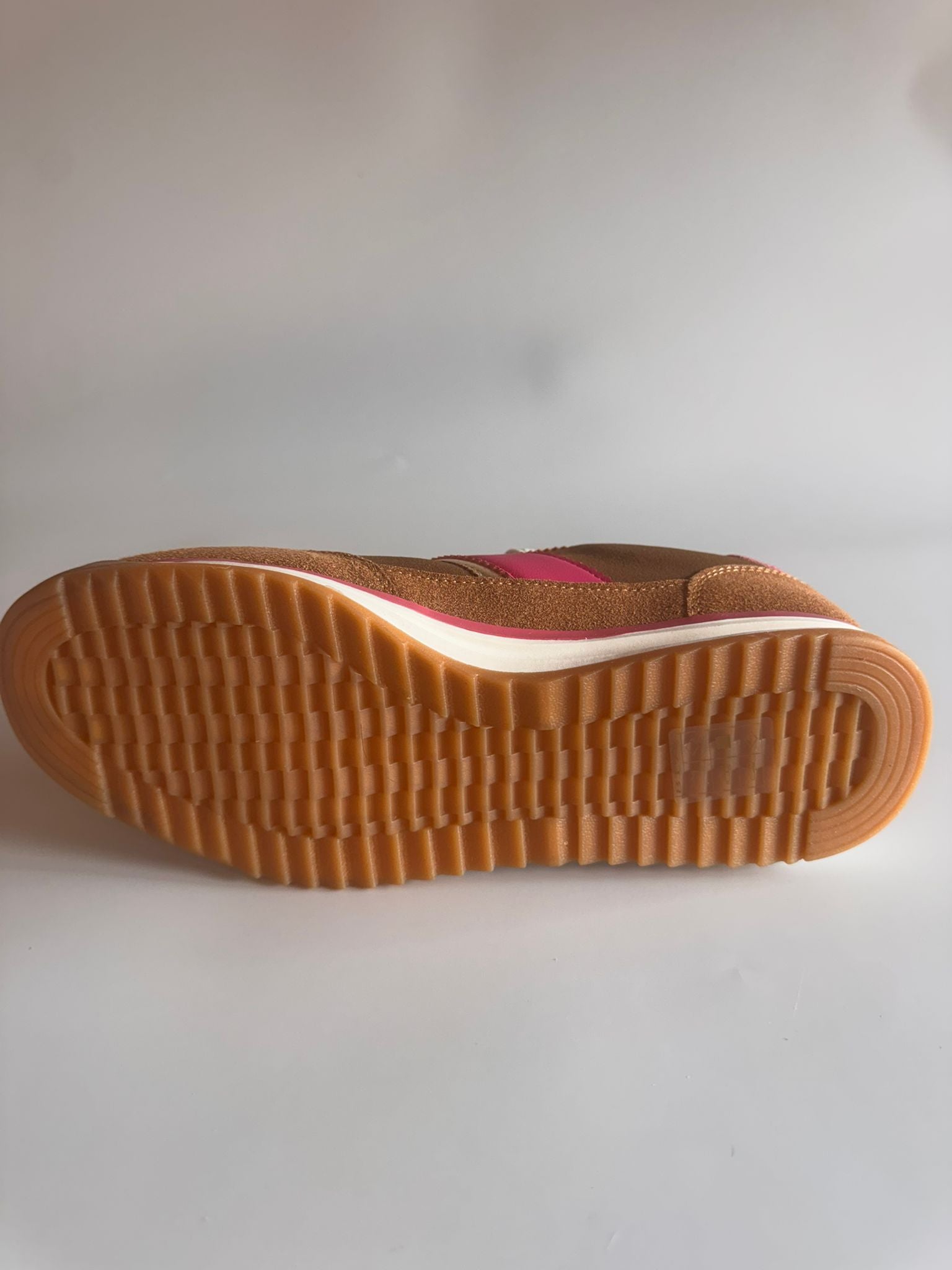 Damen Retro-Sneaker in Braun mit Pink